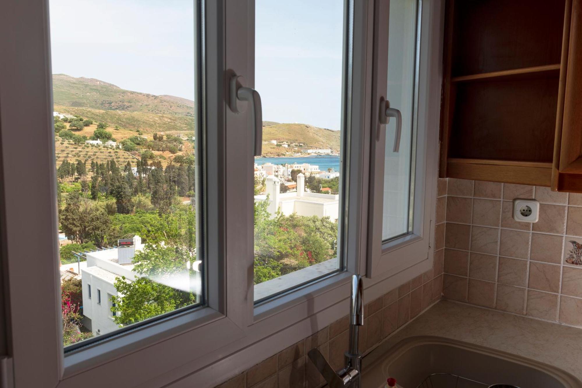 Apartament Eleni'S Seaview House Ándros Zewnętrze zdjęcie